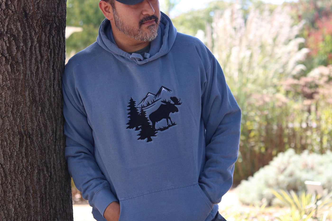 Discover the Cozy Charm of Moose Hoodies | Shop Now - GEN DE KAI