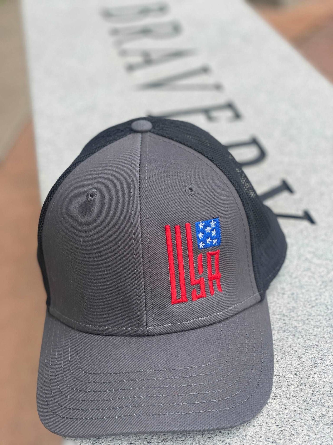 Shop Stylish USA Flag Caps - Express Your Patriotism | Gen de Kai