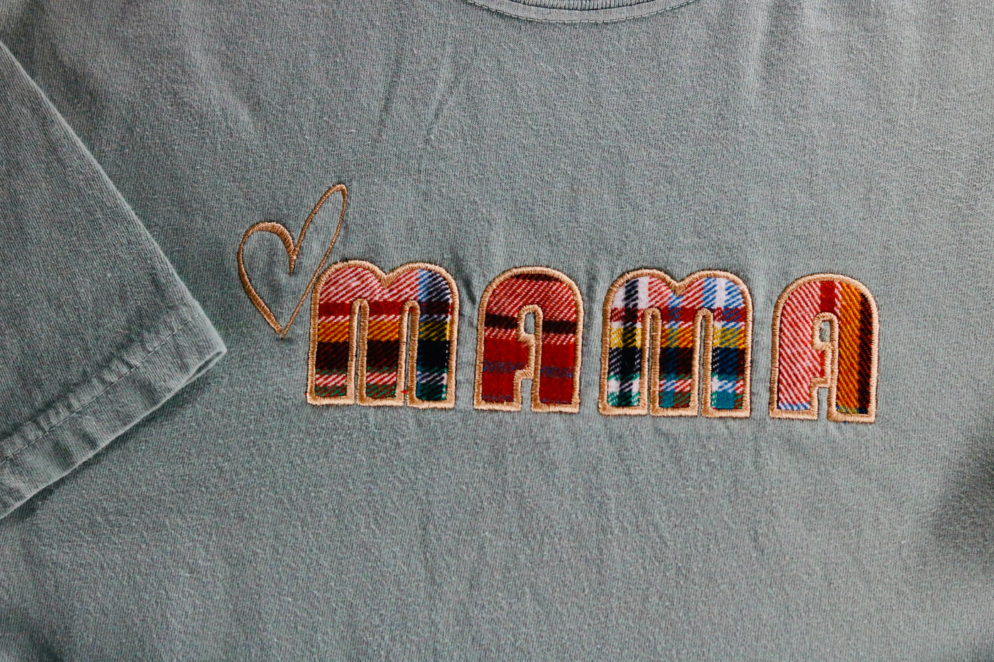 Heart Mama Tee with Fall Appliqué | Stylish Mom Shirt | Cute & Cozy Fall Fashion for Mamas